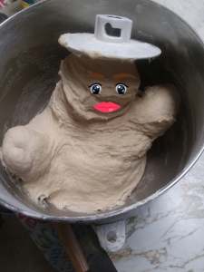 40131392_237913677065848_4733072235277844480_n